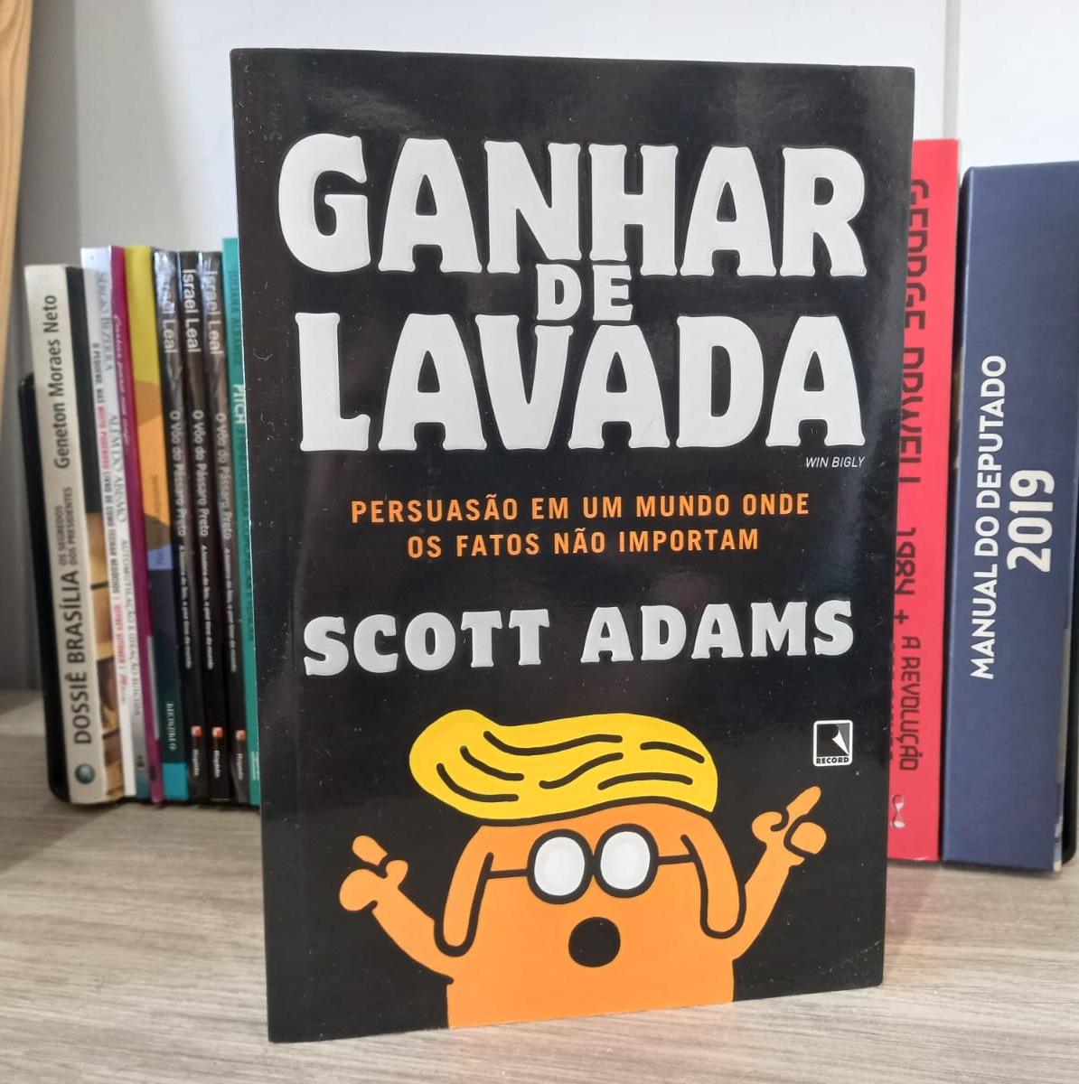 Ganhar de Lavada leitura obrigatória para profissionais do Marketing Político