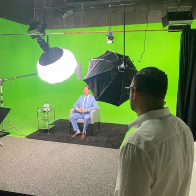 e6d700bd-7844-49b1-8e03-1aa511db95b0